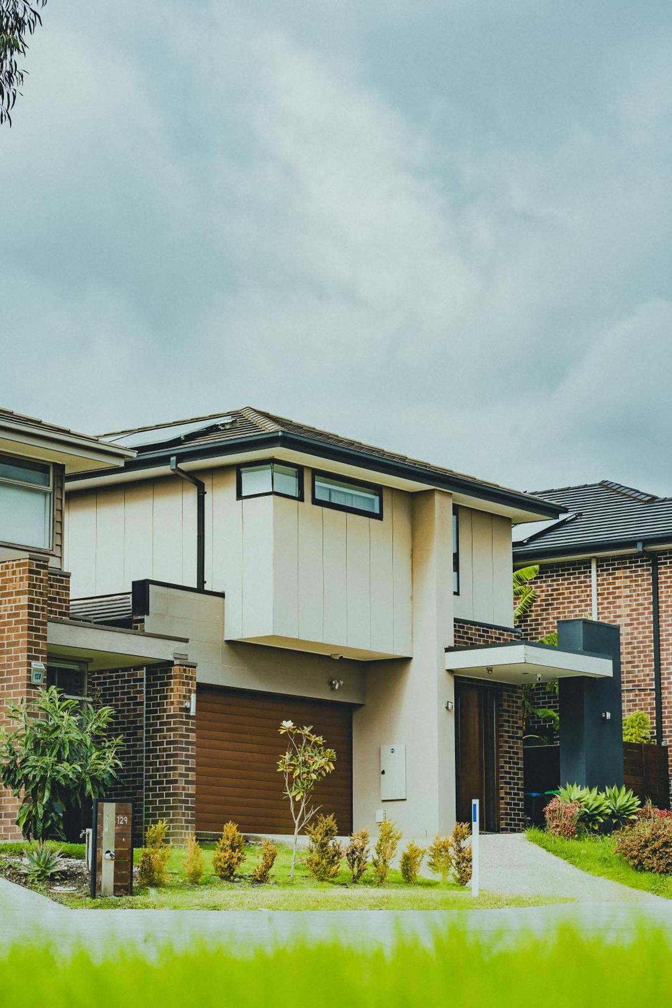 Stayau 4Br Designer Home In Knox Wantirna South Екстериор снимка
